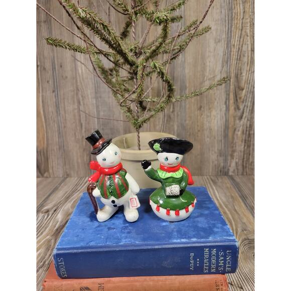 Vintage Kreiss Salt Pepper Shakers, Snowman Couple, MCM Christmas Decor - Picture 1 of 6